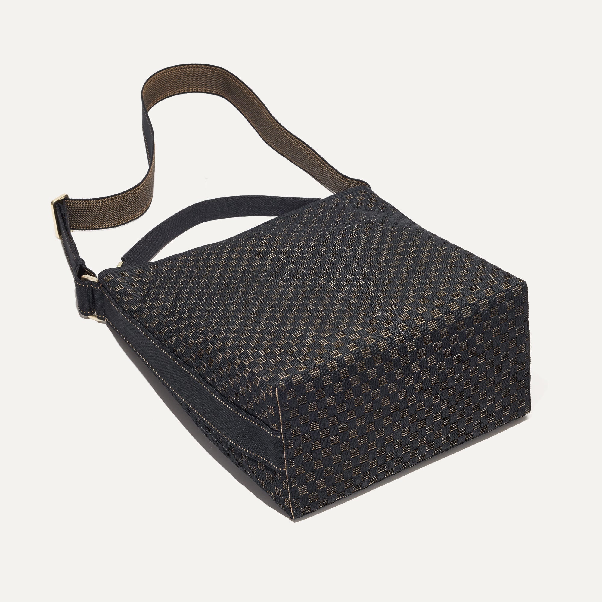 The Bucket Bag - Night Song - Image 6